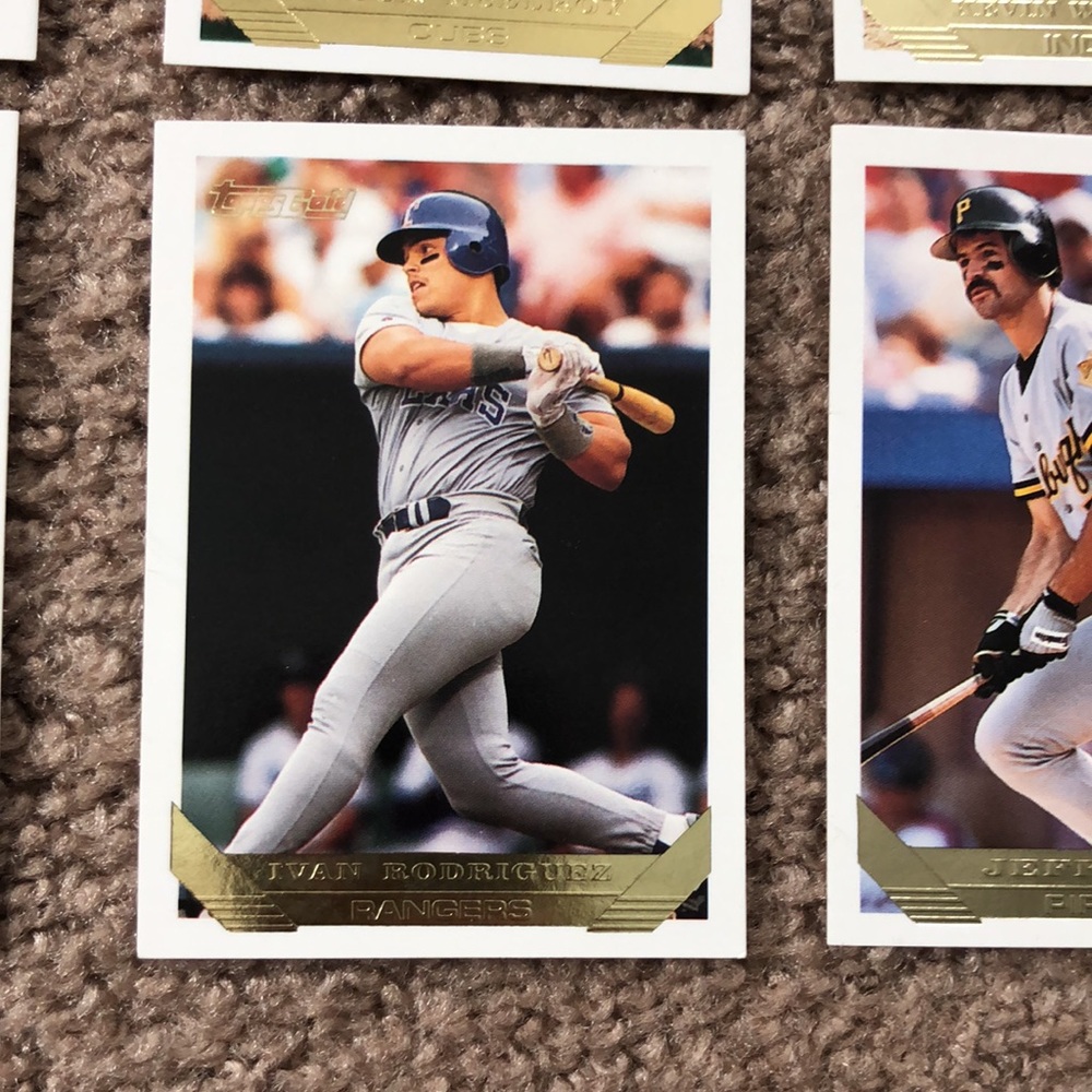 Set of 26 1993 toppsgold mlb cards - Picture 2 of 2